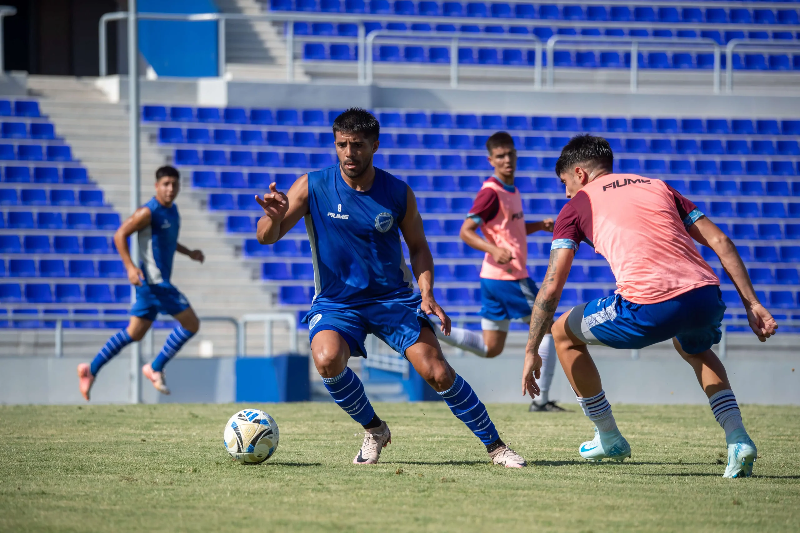 Godoy Cruz sumó sus primeros minutos de fútbol en el Feliciano Gambarte