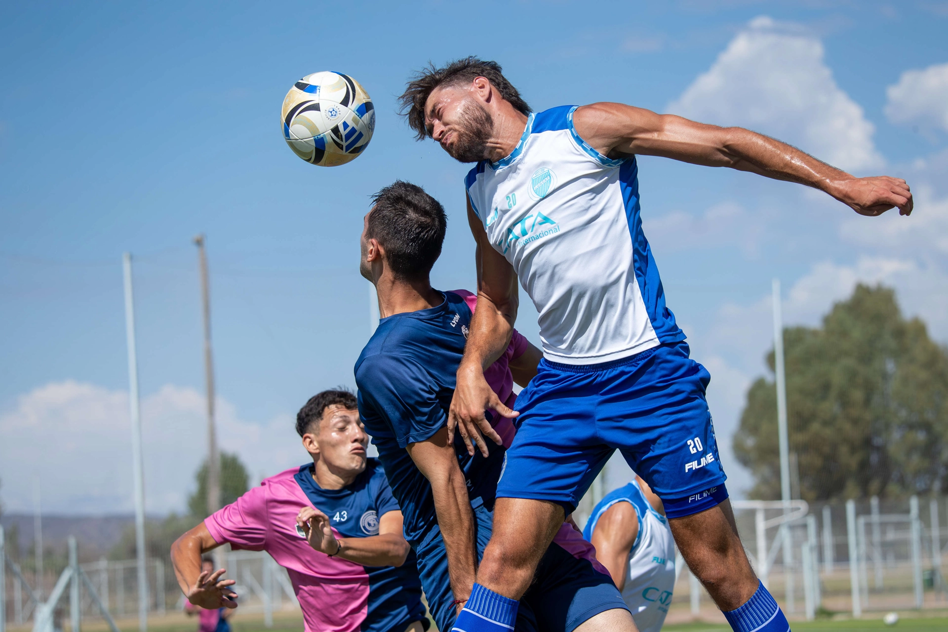 El Tomba sumó una nueva jornada de fútbol