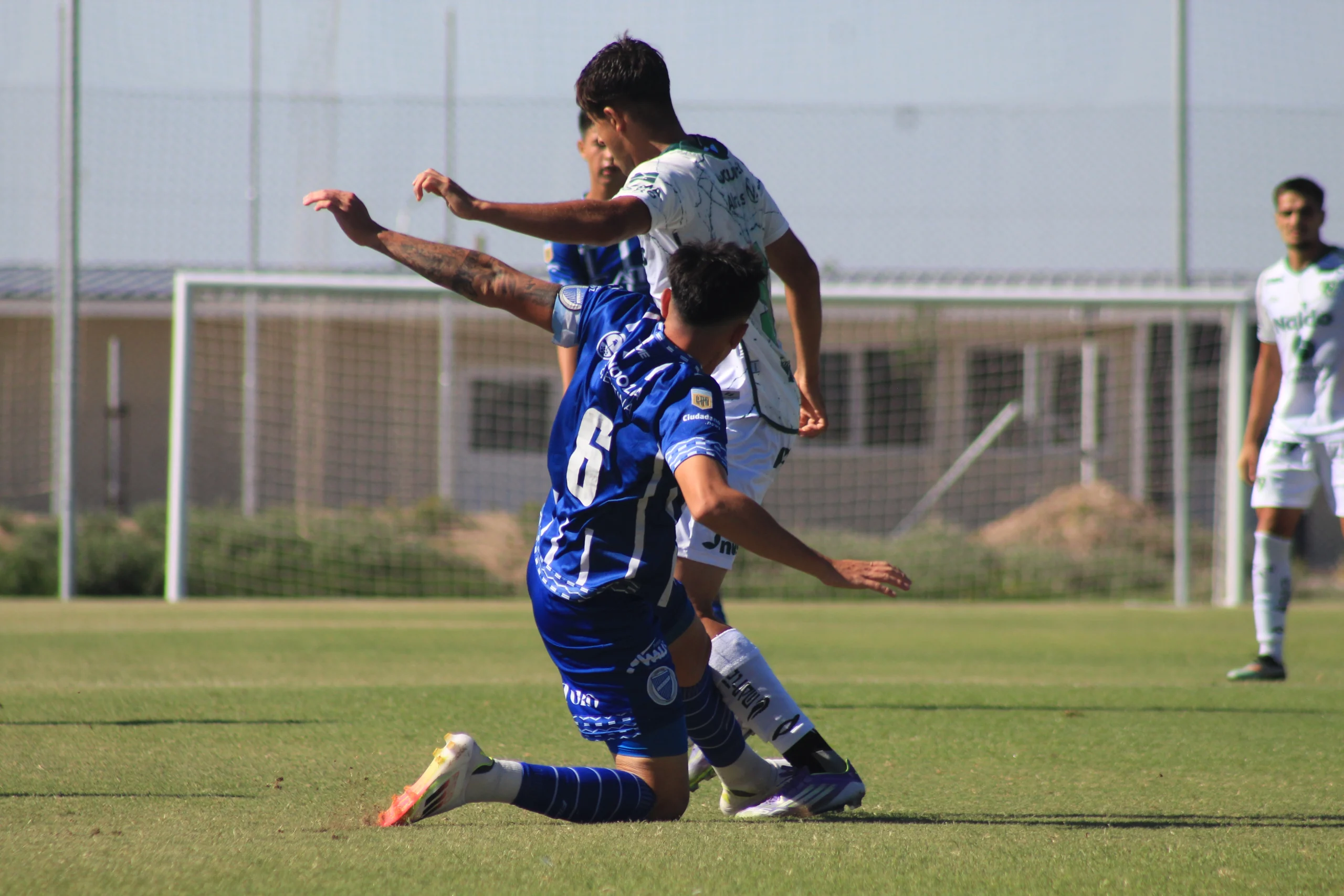 Godoy Cruz cayó ante Sarmiento