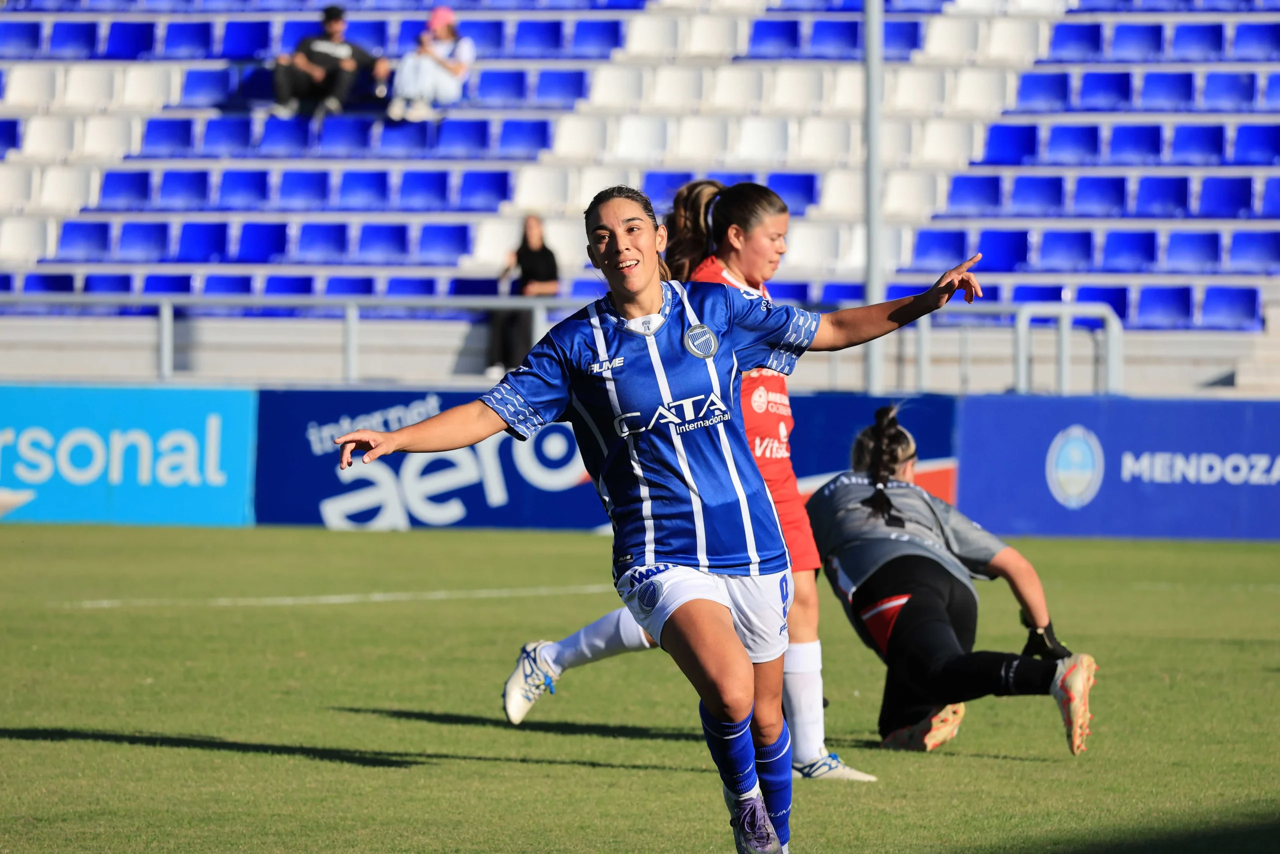 Fin de semana perfecto para las bodegueras: goleadas y protagonismo en todas las categorías