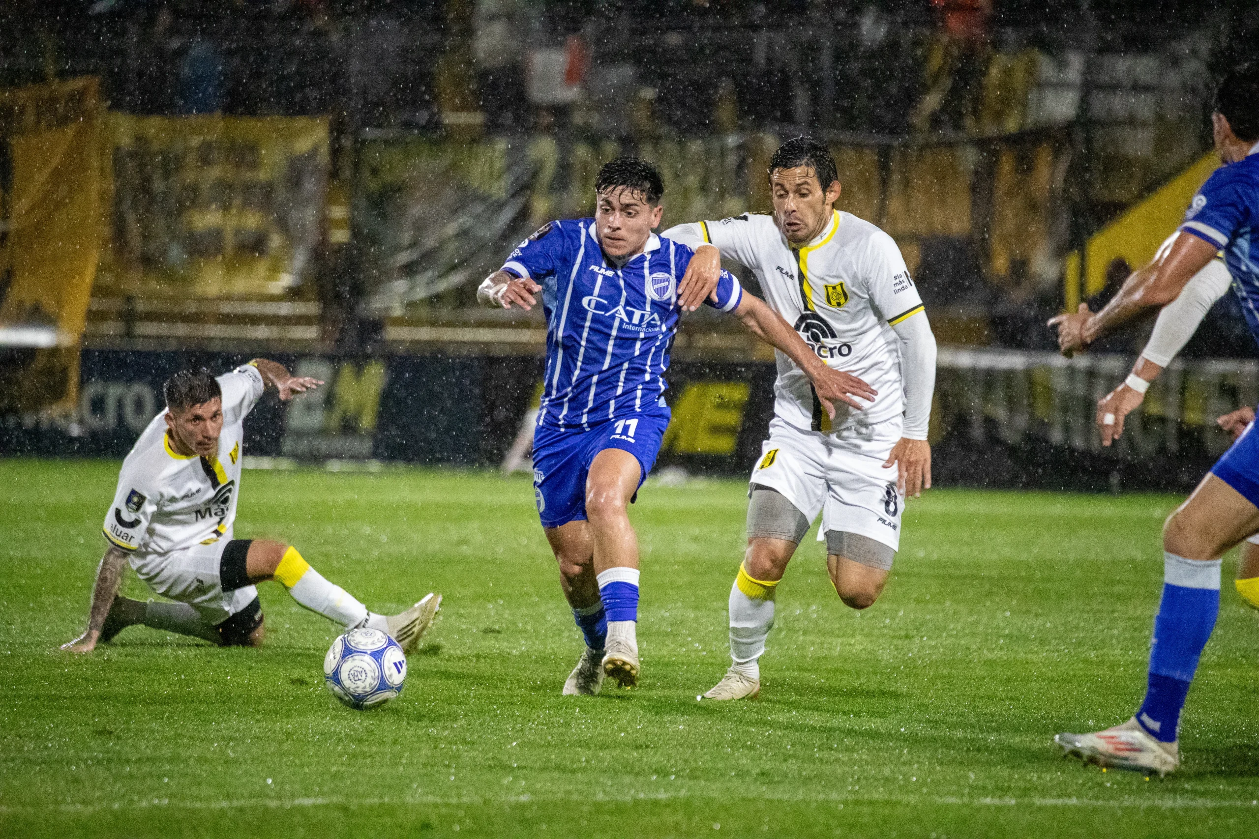 Godoy Cruz cayó ante Deportivo Madryn en el Sur